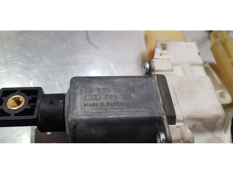 Recambio de elevalunas delantero izquierdo para bmw serie 3 cabrio (e93) 325d referencia OEM IAM 51337193455   Recambio de elevalunas delantero izquierdo para bmw serie 3 cabrio (e93) 325d referencia OEM IAM 51337193455