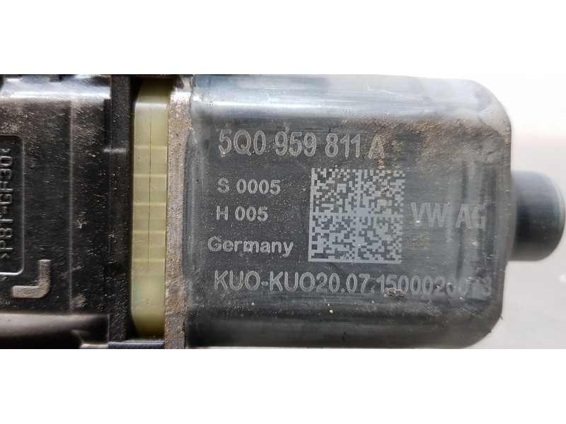 Recambio de motor elevalunas trasero izquierdo para skoda octavia combi (5e5) like referencia OEM IAM 5Q0959811A  