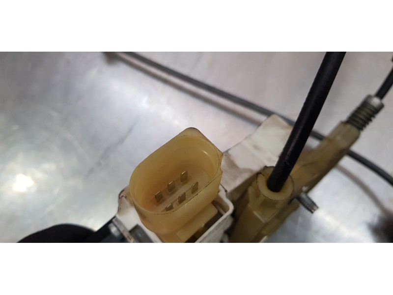 Recambio de elevalunas delantero izquierdo para bmw serie 3 cabrio (e93) 325d referencia OEM IAM 51337193455   Recambio de elevalunas delantero izquierdo para bmw serie 3 cabrio (e93) 325d referencia OEM IAM 51337193455