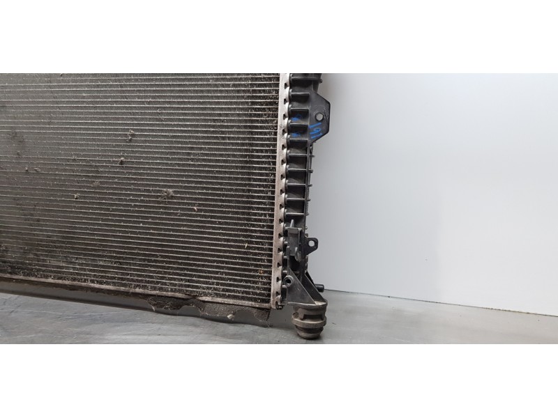 Recambio de radiador agua para land rover discovery sport pure referencia OEM IAM LR075359 GJ328005CB 