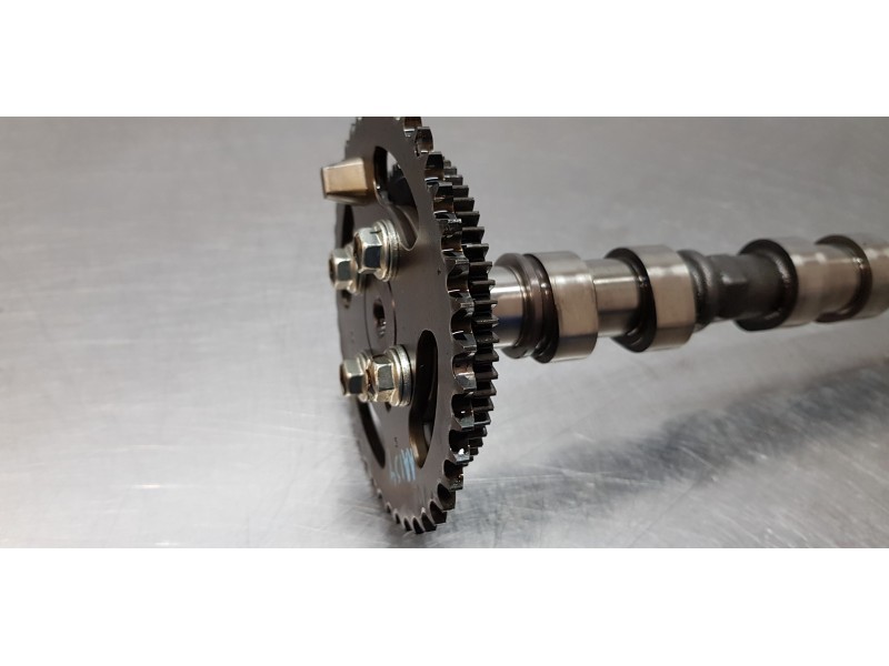 Recambio de arbol de levas para toyota avensis cross sport (t27) executive referencia OEM IAM 135020R010  
