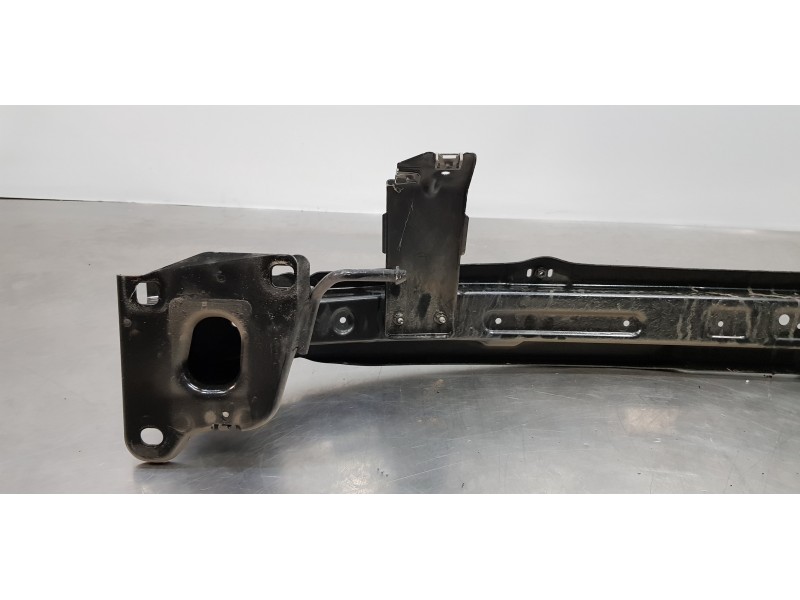 Recambio de refuerzo paragolpes trasero para land rover discovery sport pure referencia OEM IAM LR137638 FK7217906AF 