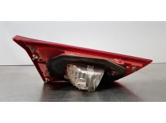 Recambio de piloto trasero derecho interior para toyota auris touring sports (e18) hybrid active referencia OEM IAM 8158102500   2