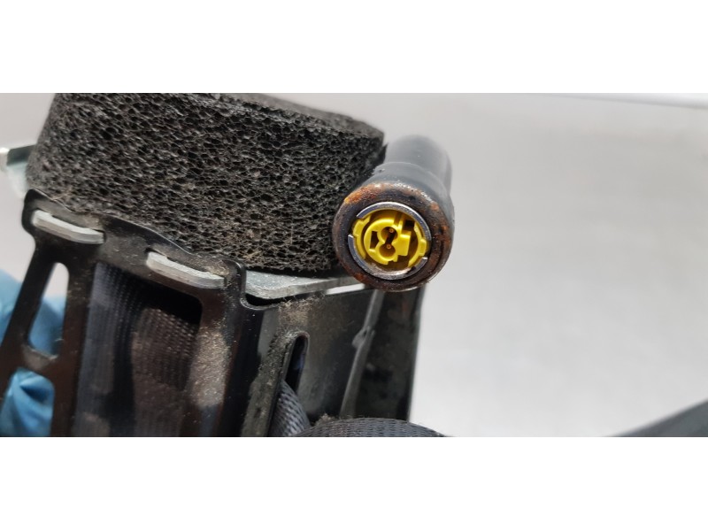 Recambio de cinturon seguridad trasero izquierdo para alfa romeo stelvio (630) basis q4 referencia OEM IAM 156138467 01561384670