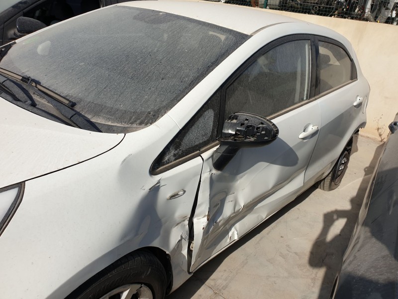 kia rio del año 2014