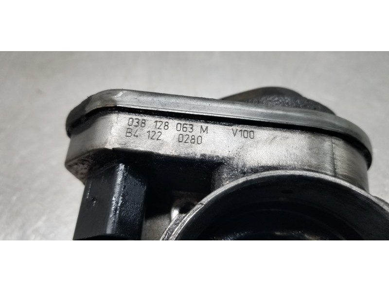 Recambio de caja mariposa para mitsubishi grandis (na0w) 2.0 di d referencia OEM IAM MN980166 038128063M 