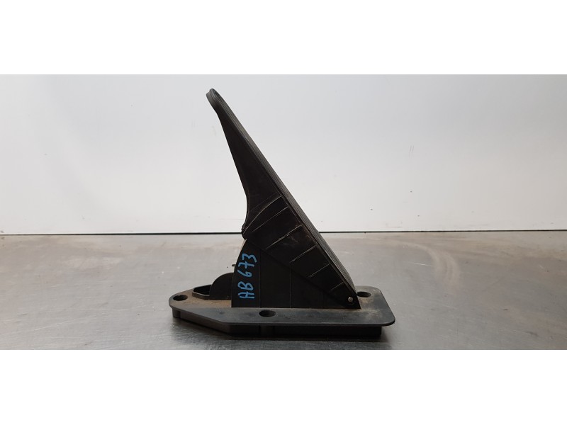 Recambio de pedal acelerador para maserati quattroporte básico referencia OEM IAM 0280752285  