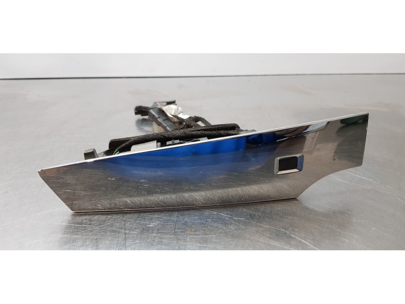 Recambio de maneta exterior porton para ford ecosport trend referencia OEM IAM CN15A219A65NF   Recambio de maneta exterior porton para ford ecosport trend referencia OEM IAM CN15A219A65NF