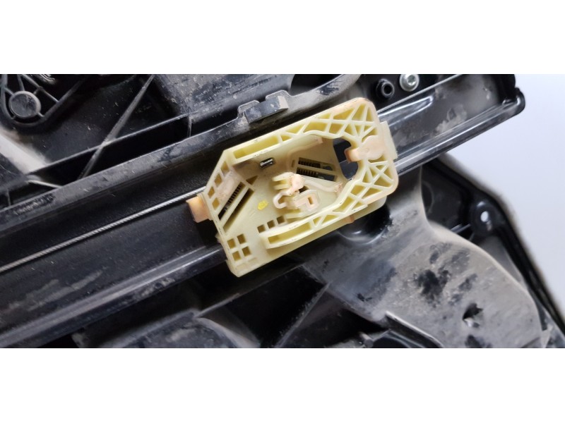 Recambio de elevalunas trasero izquierdo para alfa romeo stelvio (630) basis q4 referencia OEM IAM 6000626610 50552811 600062661