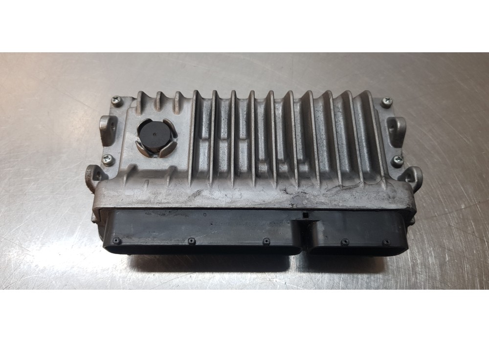 Recambio de centralita motor uce para toyota auris touring sports (e18) hybrid active referencia OEM IAM 896610Z750  
