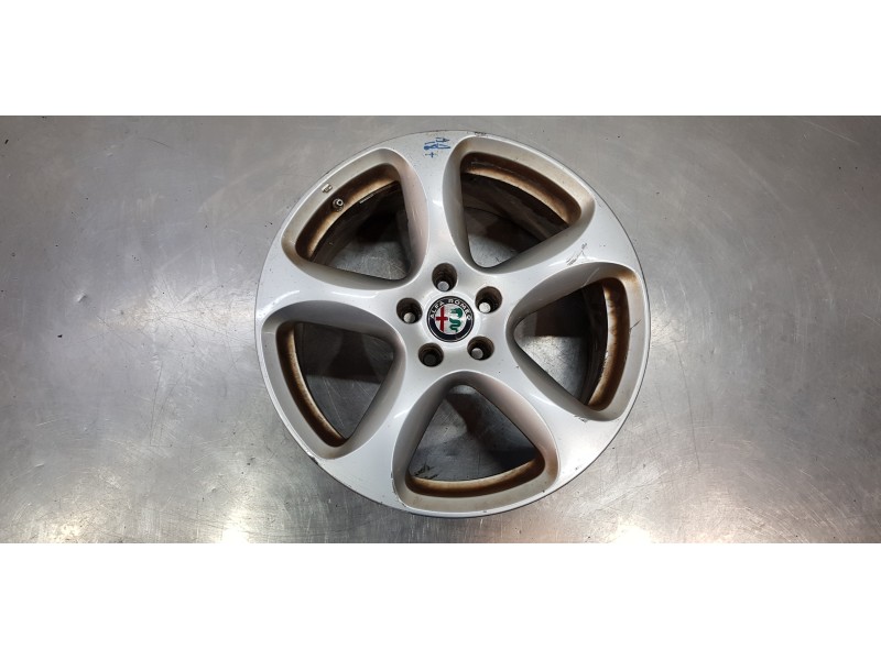 Recambio de llanta para alfa romeo stelvio (630) basis q4 referencia OEM IAM 156117306  