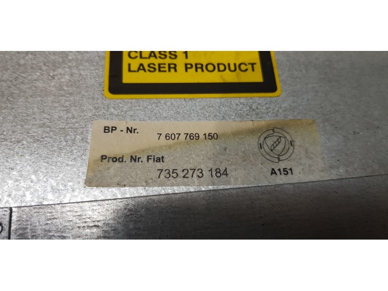 Recambio de sistema audio / radio cd para maserati quattroporte básico referencia OEM IAM 7607769150  