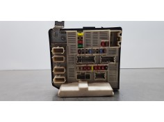 Recambio de caja reles / fusibles para renault megane ii berlina 5p authentique referencia OEM IAM 8200481866