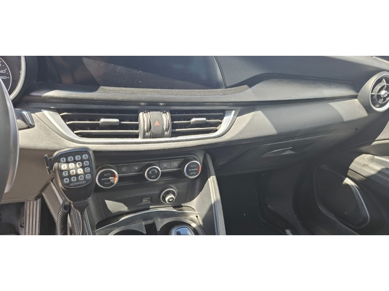 alfa romeo stelvio (630) del año 2018