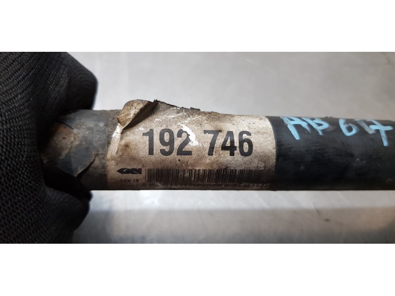 Recambio de transmision trasera derecha para maserati quattroporte básico referencia OEM IAM 192746  