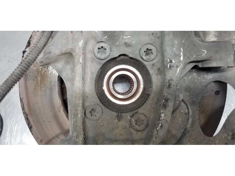 Recambio de mangueta delantera derecha para alfa romeo stelvio (630) basis q4 referencia OEM IAM 50541554  