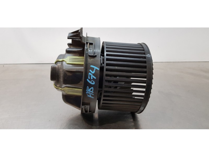 Recambio de motor calefaccion para peugeot 207 cc básico referencia OEM IAM 6441V5   Recambio de motor calefaccion para peugeot 207 cc básico referencia OEM IAM 6441V5