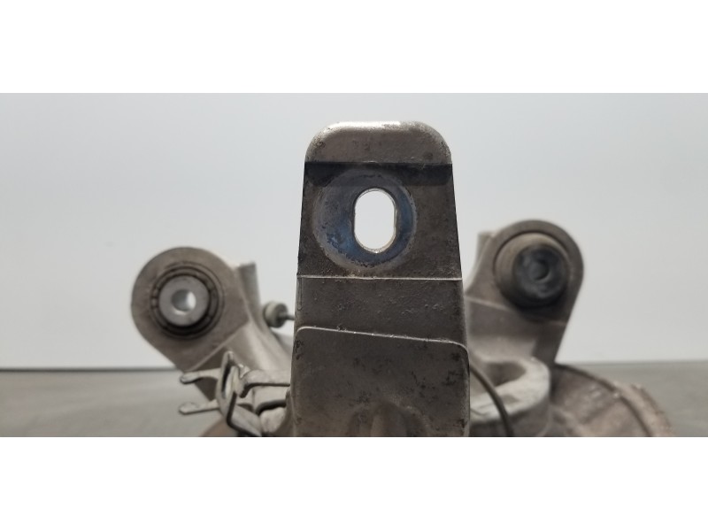 Recambio de mangueta trasera derecha para alfa romeo stelvio (630) basis q4 referencia OEM IAM 50535702  