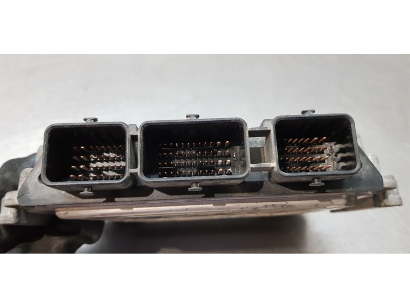 Recambio de centralita motor uce para citroen jumpy hdi 90 27 l1h1 furg. referencia OEM IAM 9663786880  