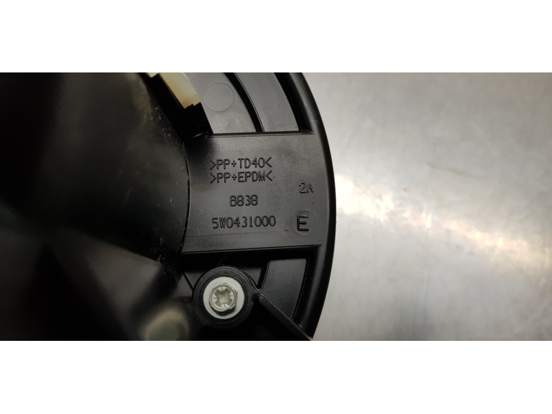 Recambio de motor calefaccion para alfa romeo stelvio (630) basis q4 referencia OEM IAM 77368011 5W0431000 