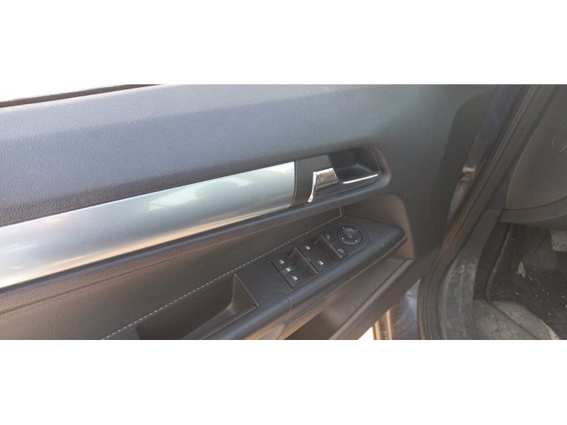 opel astra h berlina del año 2007