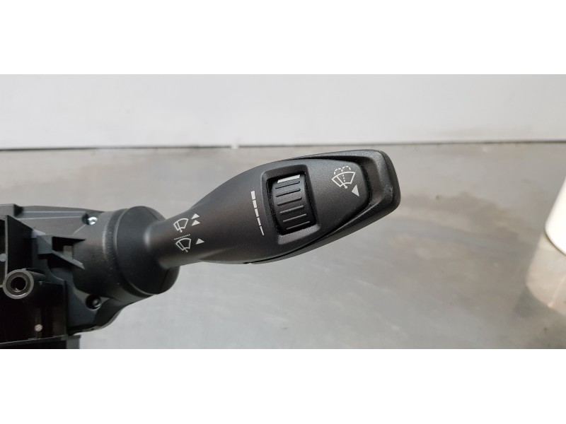 Recambio de mando multifuncion para ford ka+ essential referencia OEM IAM J7BT13N064DA  