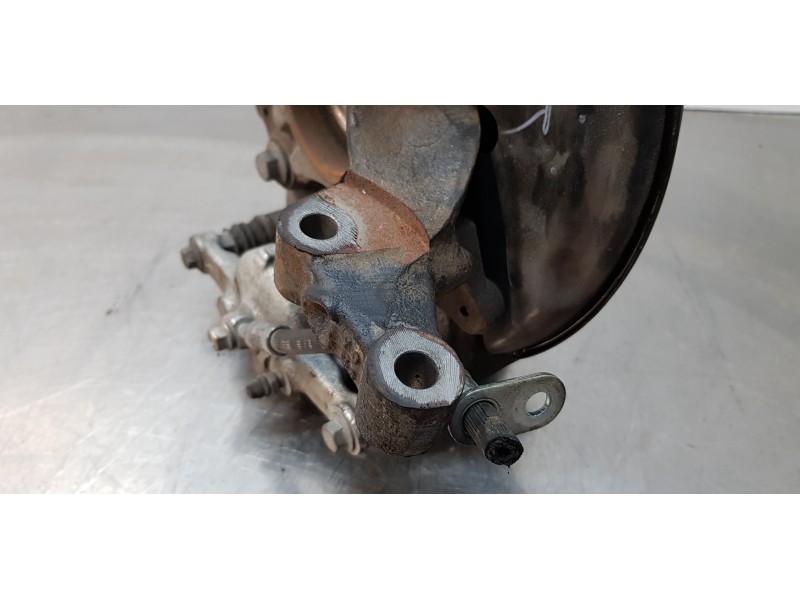 Recambio de mangueta delantera izquierda para ford ka+ essential referencia OEM IAM AY1C3K171B1A  