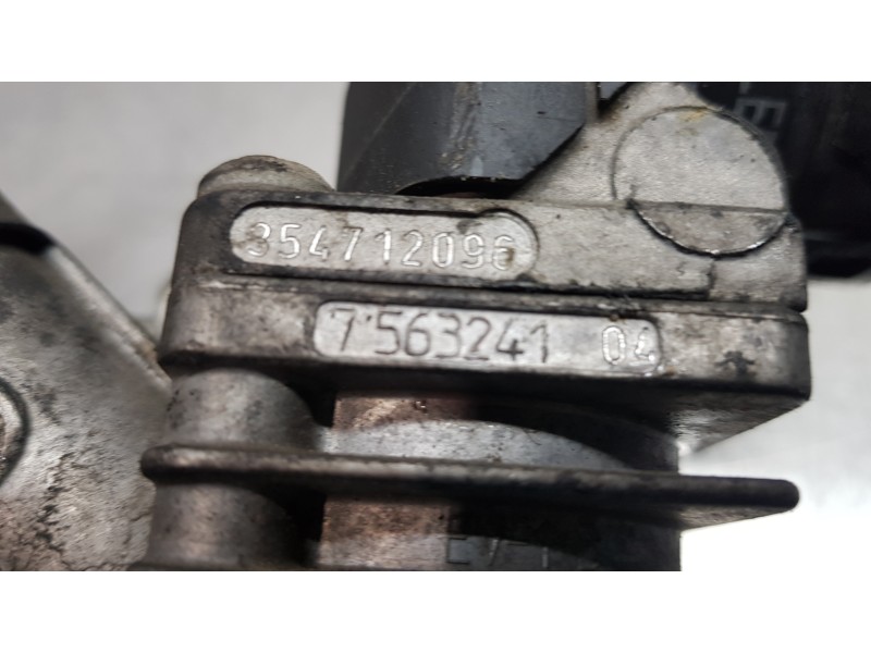 Recambio de valvula egr para bmw serie 1 berlina (e81/e87) 116i referencia OEM IAM 11717563241  