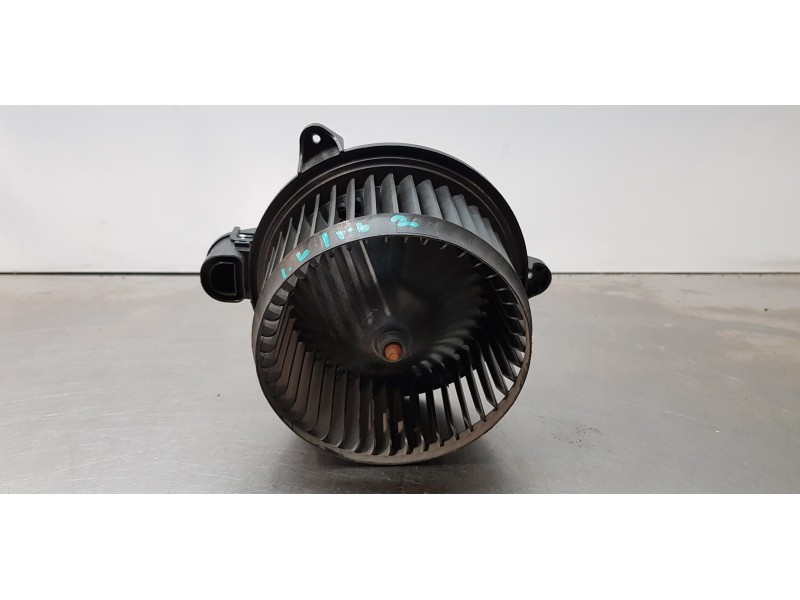 Recambio de motor calefaccion para ford ka+ essential referencia OEM IAM AV1119846AB  