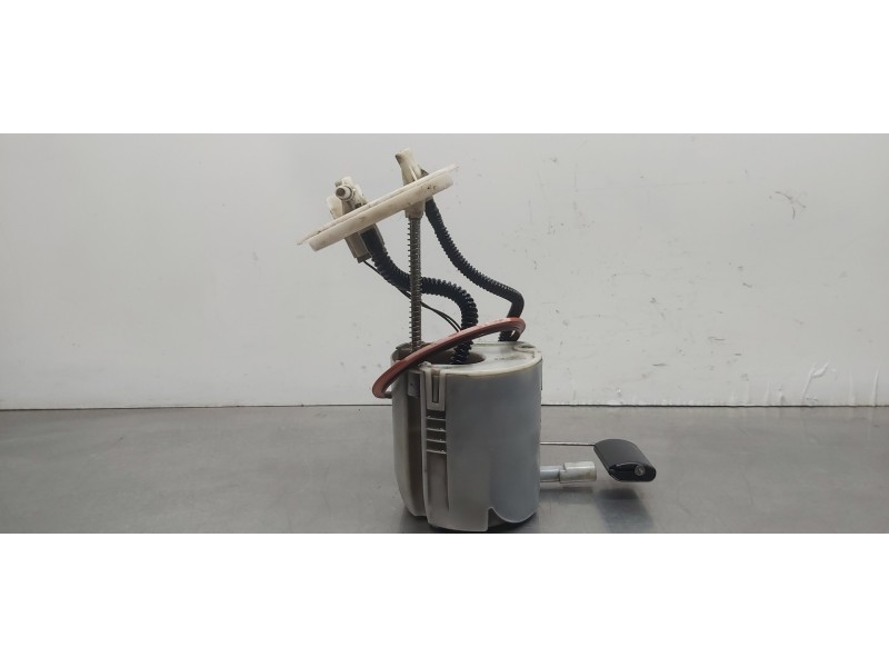 Recambio de aforador para hyundai i40 style blue referencia OEM IAM 311103Z900  