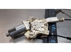 Recambio de elevalunas delantero derecho para mercedes clase clk (w209) cabrio 200 compressor (209.442) referencia OEM IAM A2097 2