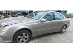 mercedes clase e (w211) berlina del año 2006 2