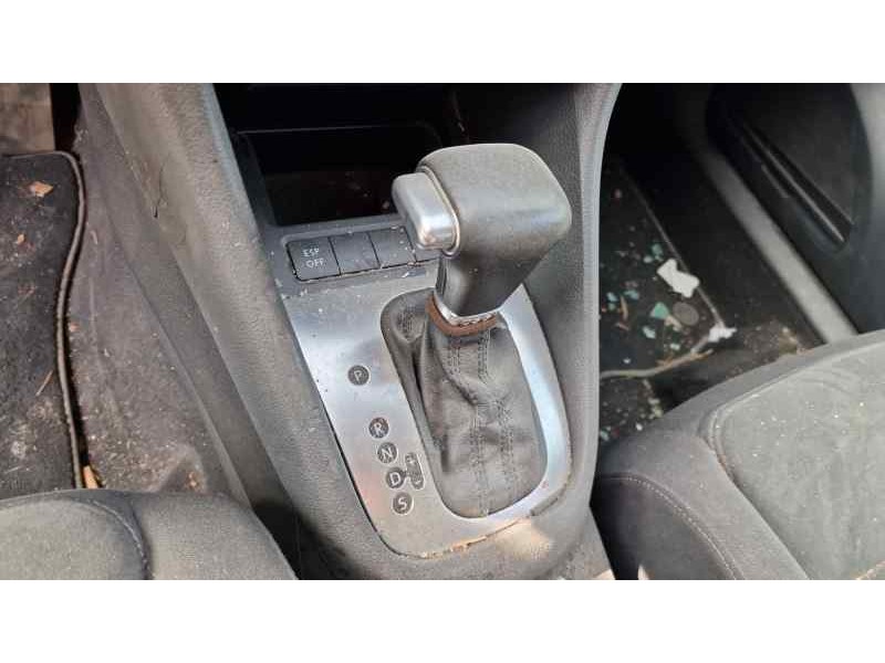 volkswagen golf vi (5k1) del año 2009