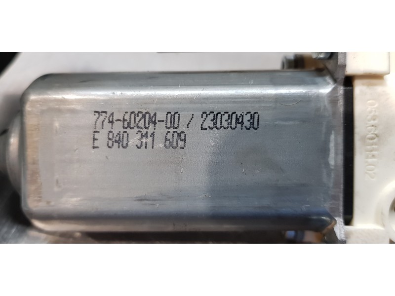 Recambio de motor elevalunas delantero derecho para seat leon (1p1) reference referencia OEM IAM 1P0837402M   Recambio de motor elevalunas delantero derecho para seat leon (1p1) reference referencia OEM IAM 1P0837402M