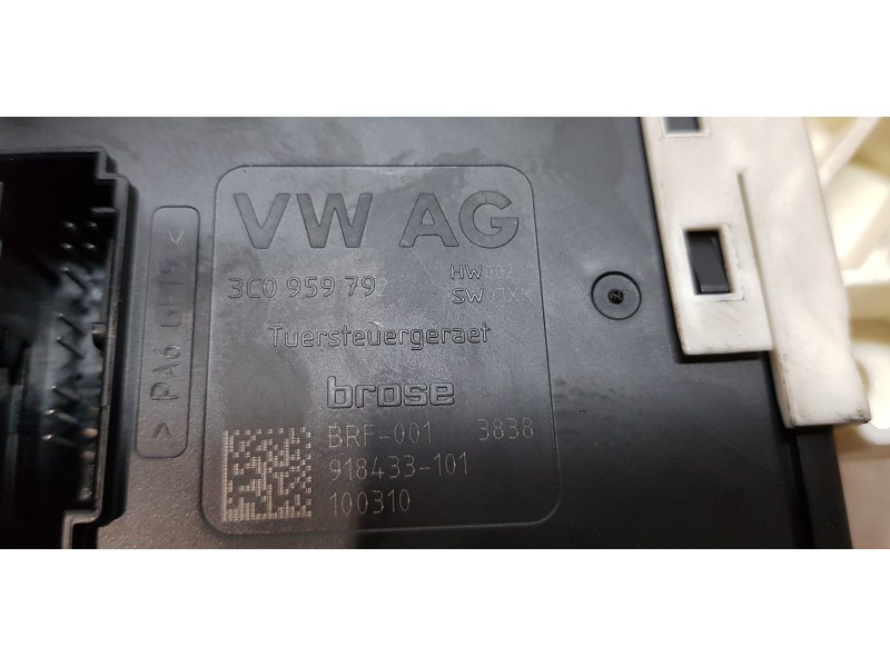 Recambio de motor elevalunas delantero derecho para seat leon (1p1) reference referencia OEM IAM 1P0837402M   Recambio de motor elevalunas delantero derecho para seat leon (1p1) reference referencia OEM IAM 1P0837402M