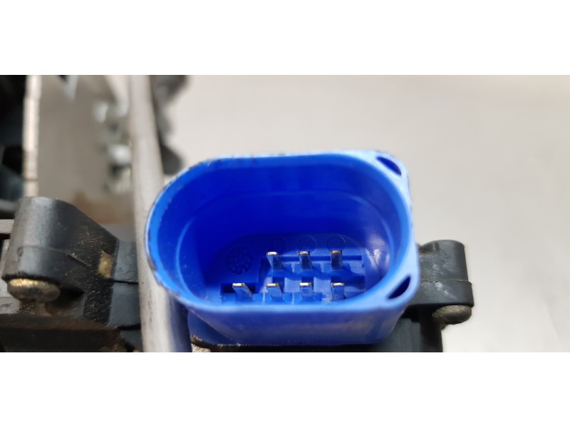 Recambio de cerradura puerta delantera derecha para audi a3 (8p) 2.0 tdi attraction referencia OEM IAM 4E1837016  