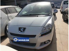 peugeot 5008 del año 2011