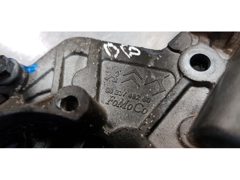 Recambio de bomba aceite para citroen c4 grand picasso spacetourer referencia OEM IAM 9823740280  