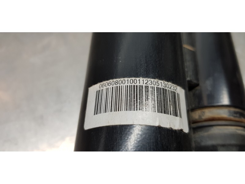 Recambio de amortiguador trasero derecho para mercedes clase m (w164) 4matic referencia OEM IAM A1643203031  