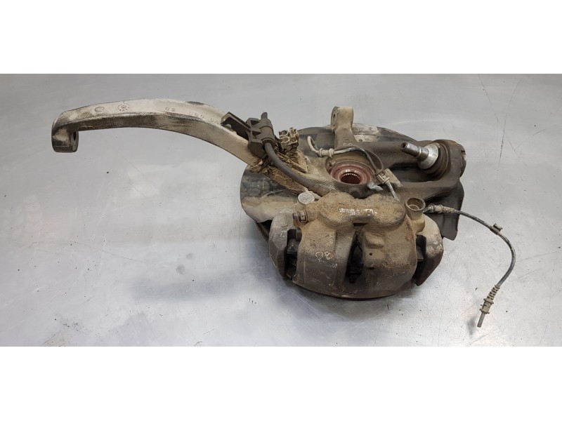 Recambio de mangueta delantera izquierda para mercedes clase m (w164) 4matic referencia OEM IAM A1643302120 A1643560201 