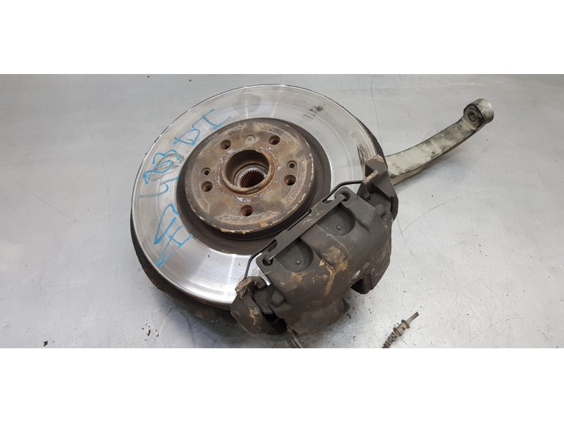 Recambio de mangueta delantera izquierda para mercedes clase m (w164) 4matic referencia OEM IAM A1643302120 A1643560201 