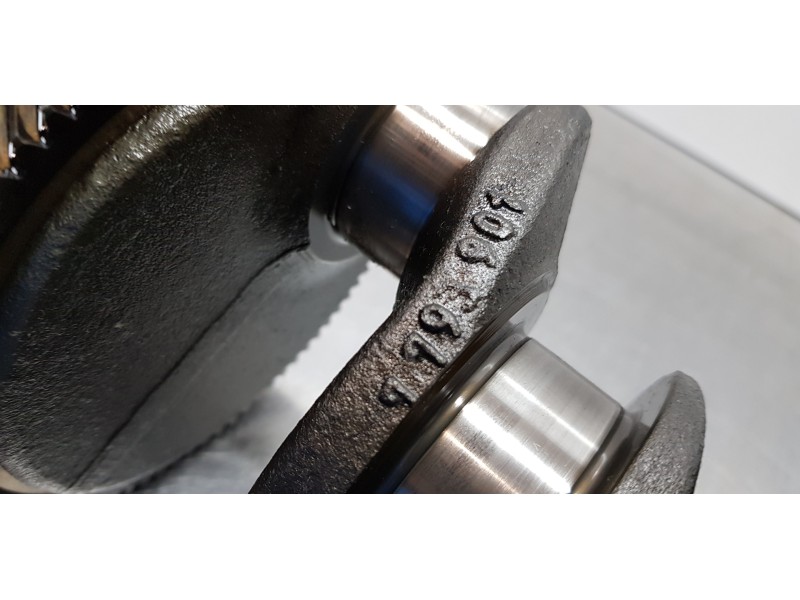 Recambio de cigueñal para bmw serie 3 berlina (e90) 320d referencia OEM IAM 11217807188 7793901  Recambio de cigueñal para bmw serie 3 berlina (e90) 320d referencia OEM IAM 11217807188 7793901