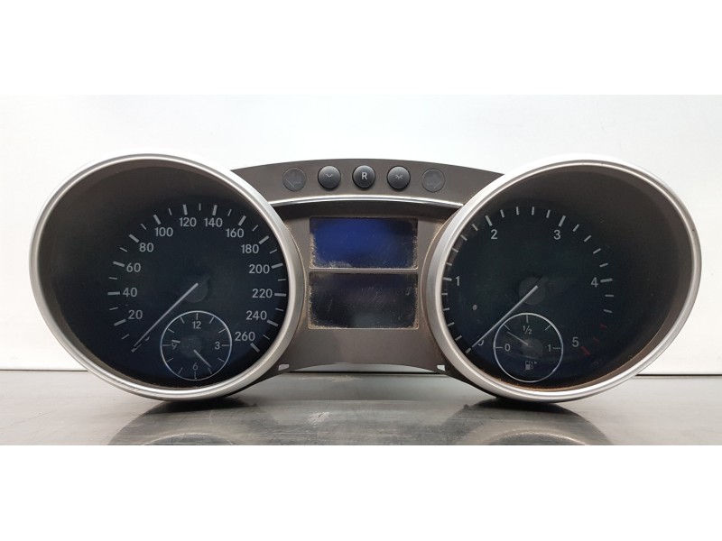 Recambio de cuadro instrumentos para mercedes clase m (w164) 4matic referencia OEM IAM A1645408947 A2C53240809 