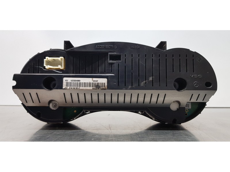 Recambio de cuadro instrumentos para mercedes clase m (w164) 4matic referencia OEM IAM A1645408947 A2C53240809 