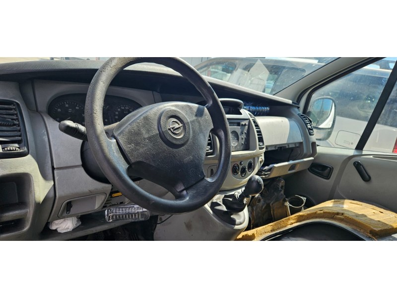 opel vivaro del año 2003