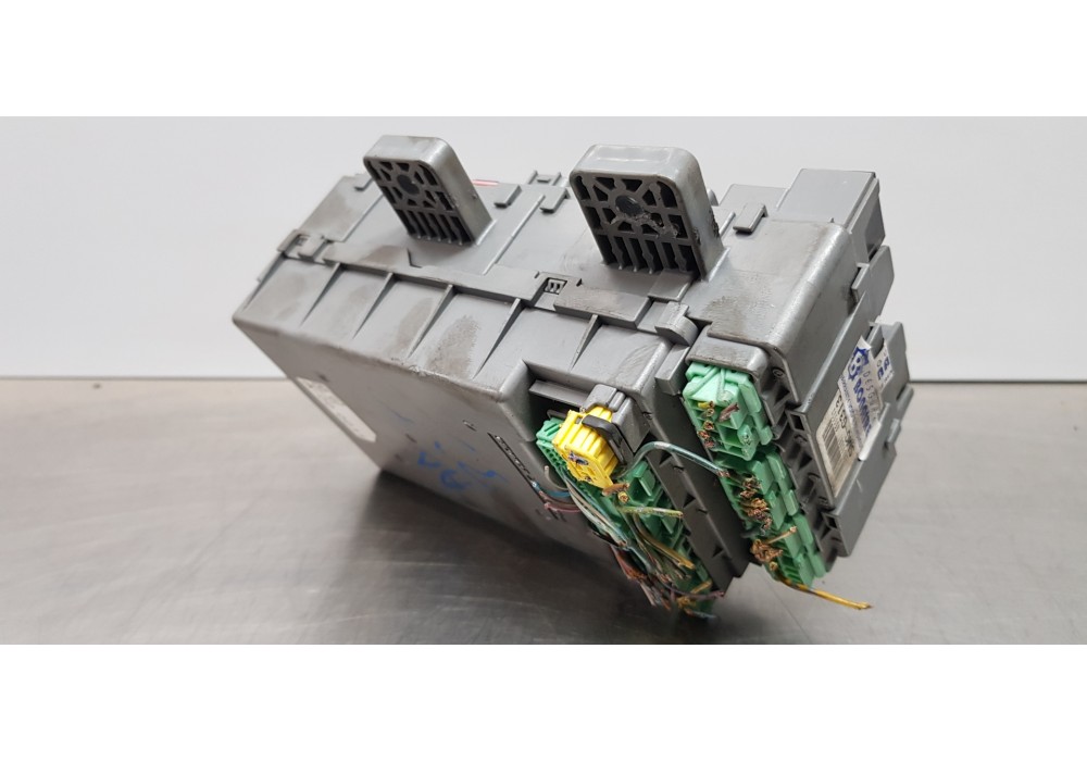 Recambio de caja reles / fusibles para honda civic berlina 5 (fk) 2.2 i-ctdi comfort referencia OEM IAM 38200SMGG31  