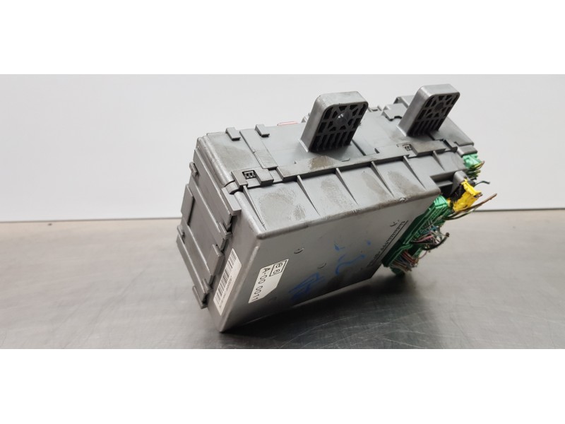 Recambio de caja reles / fusibles para honda civic berlina 5 (fk) 2.2 i-ctdi comfort referencia OEM IAM 38200SMGG31  