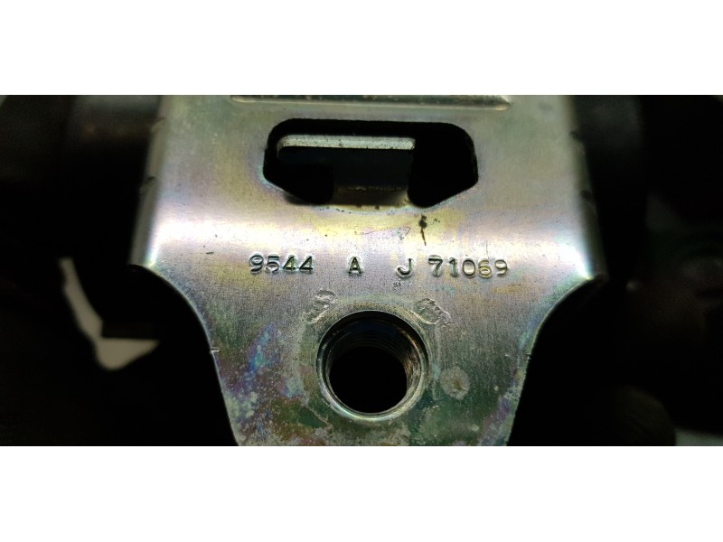 Recambio de cinturon seguridad delantero derecho para mercedes clase m (w164) 4matic referencia OEM IAM A25186076859C94 A2518607