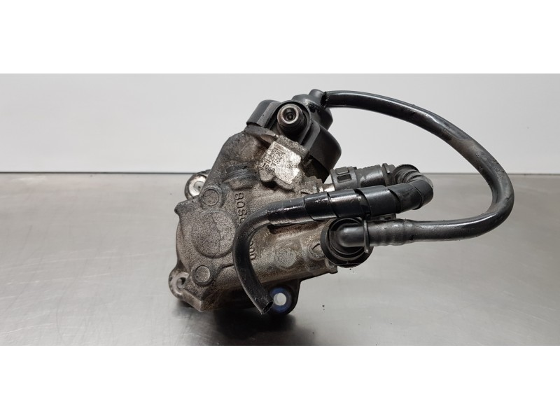 Recambio de bomba inyeccion para hyundai ix35 style 2wd referencia OEM IAM 331002A600 0445010596 