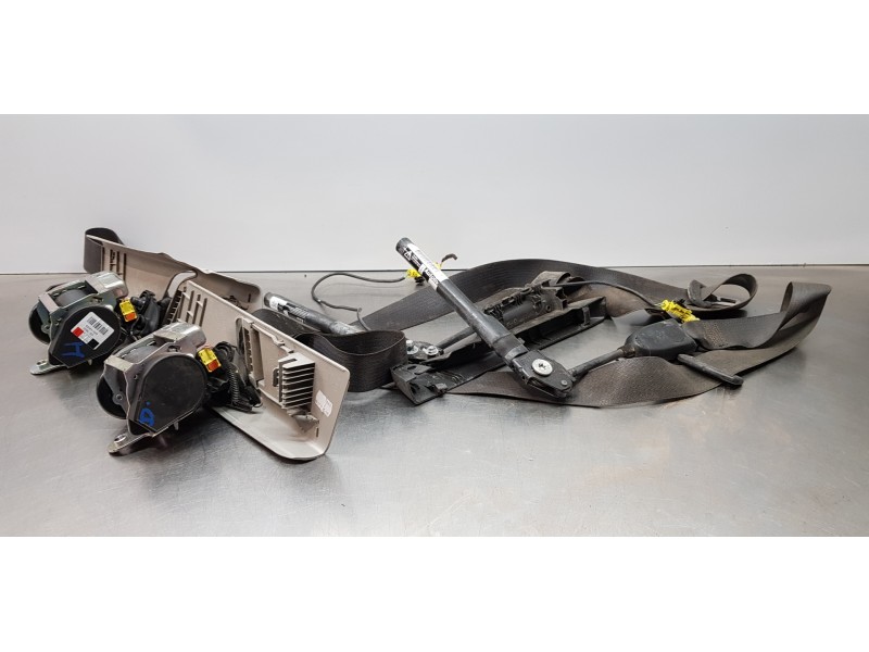 Recambio de kit airbag para opel zafira (c) family start/stop referencia OEM IAM    Recambio de kit airbag para opel zafira (c) family start/stop referencia OEM IAM